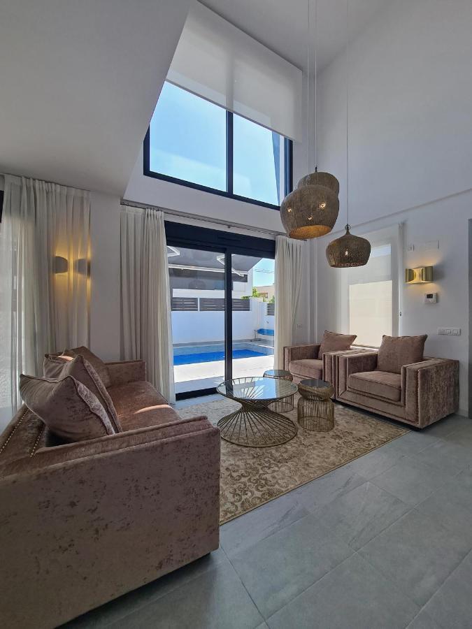 Luxury Villa By Nras غران ألاكانت المظهر الخارجي الصورة