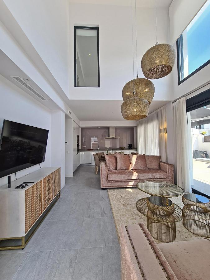 Luxury Villa By Nras غران ألاكانت المظهر الخارجي الصورة