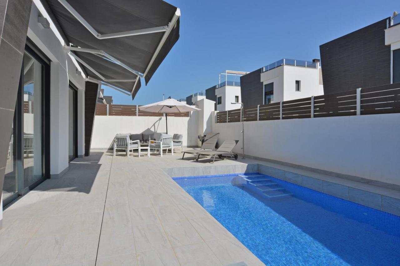 Luxury Villa By Nras غران ألاكانت المظهر الخارجي الصورة