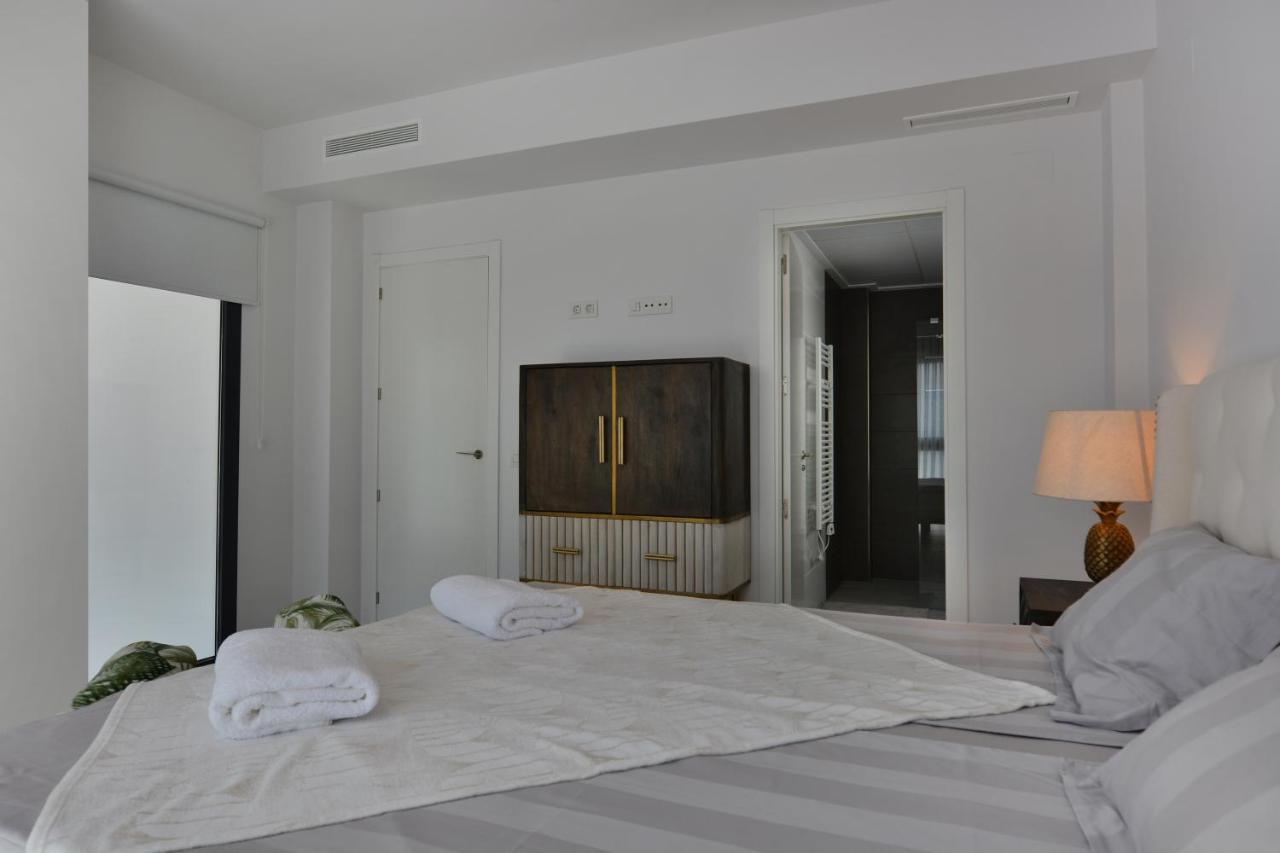 Luxury Villa By Nras غران ألاكانت المظهر الخارجي الصورة
